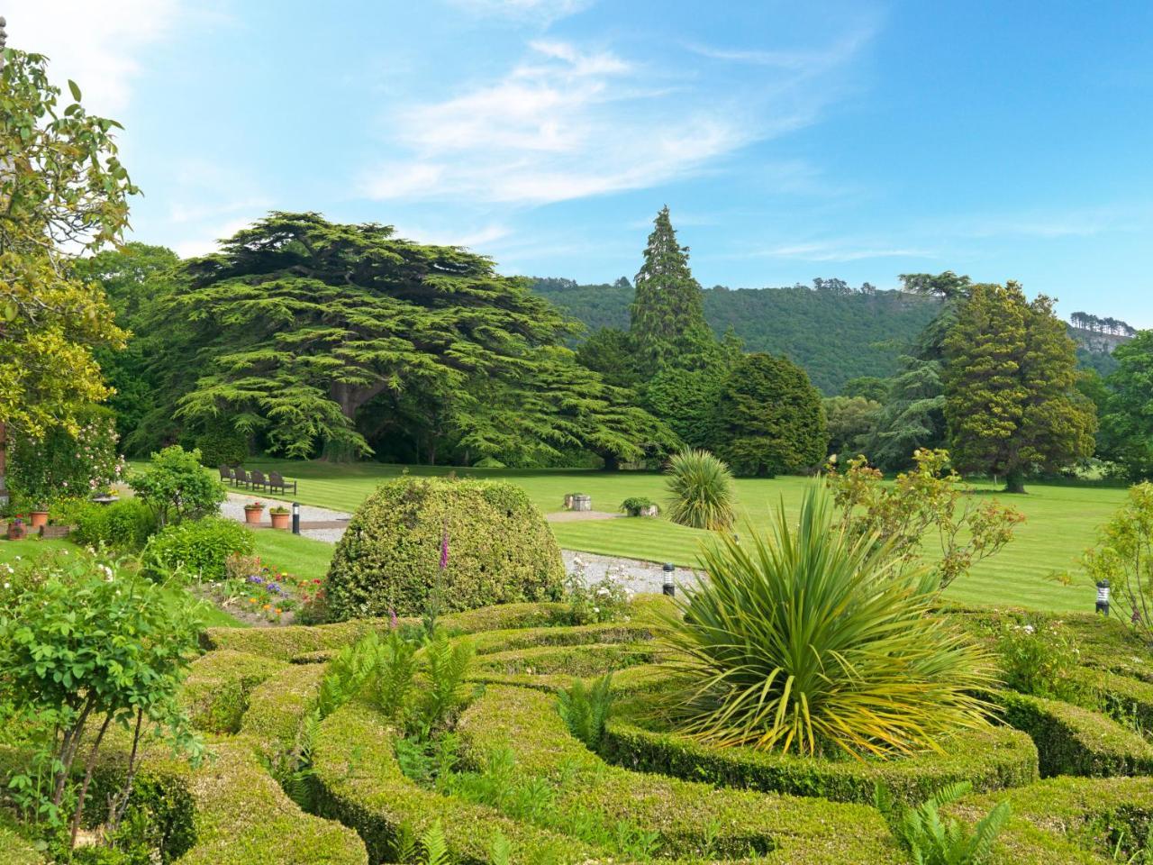 Caer Rhun Hall Hotel คอนวี ภายนอก รูปภาพ